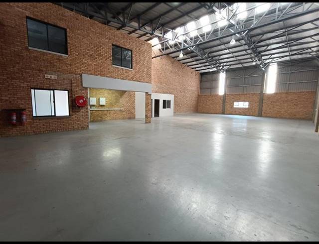 INDUSTRIAL PROPERTY TO RENT IN LASER PARK